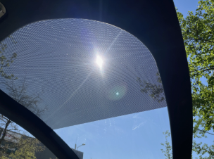 Pare soleil triporteur electrique professionnel Yokler