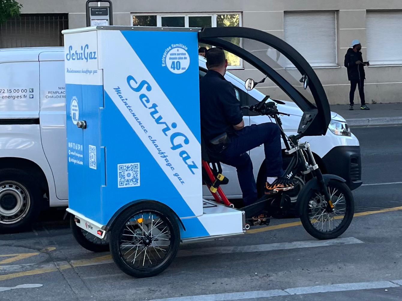 livraison en triporteur électrique