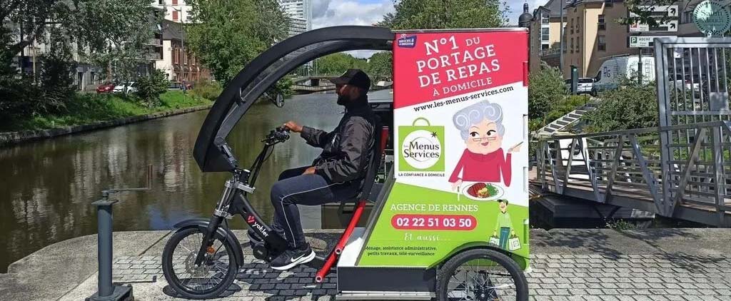Triporteur pour le portage de repas senior